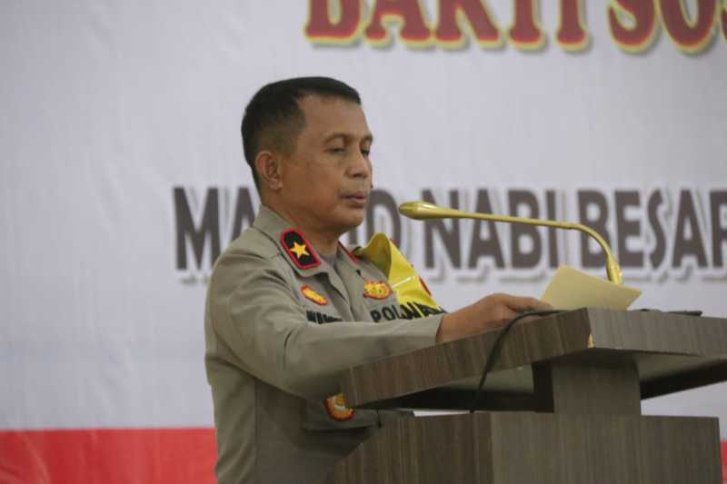 Maulid, Wakapolda Sulsel Pimpin Langsung Bakti Sosial Maulid, Wakapolda Sulsel Pimpin Langsung Bakti Sosial