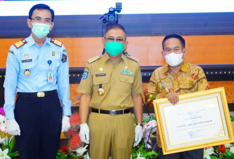 Majene Double Hattrick Dapat Anugerah Kabupaten Peduli HAM