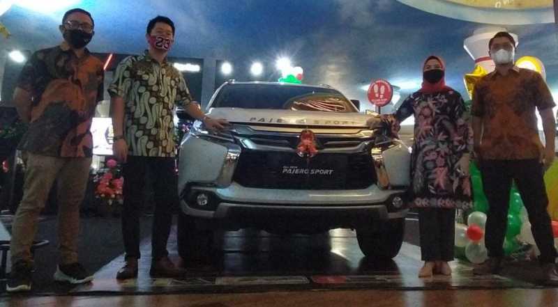 Bosowa Berlian Motor Hadirkan Outlet dan Servis Mitsubishi di TSM Makassar Bosowa Berlian Motor Hadirkan Outlet dan Servis Mitsubishi di TSM Makassar