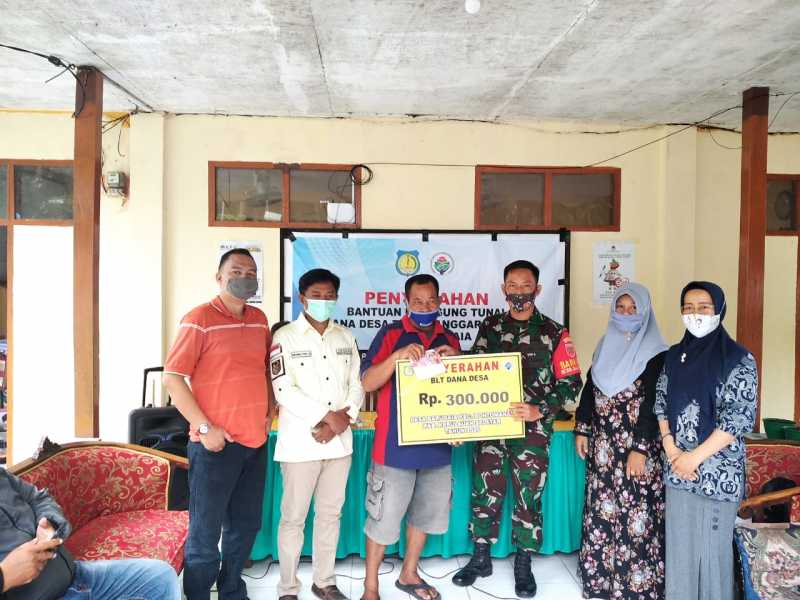 Pemdes Barugaia Kembali Salurkan  BLT- DD Tahap 2 Kepada 102 KPM