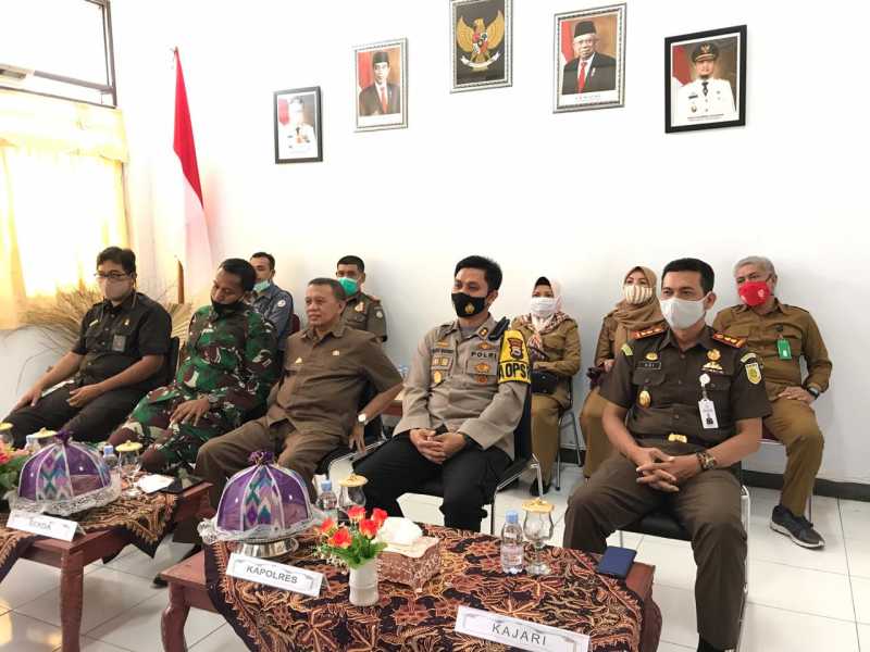 Sekda Selayar dan Forkopimda Ikuti Rakor Kesiapan Tahapan Pemungutan Suara 