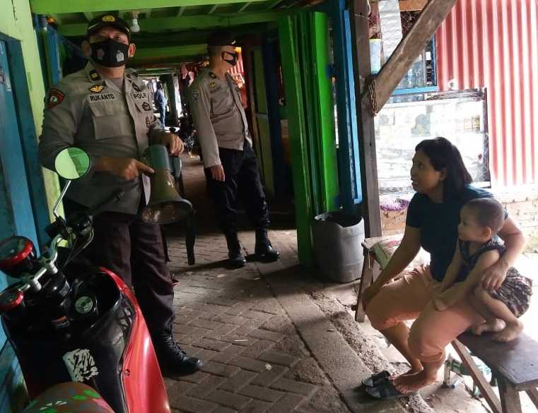 Polres Pelabuhan Blusukan di Pemukiman Padat Penduduk