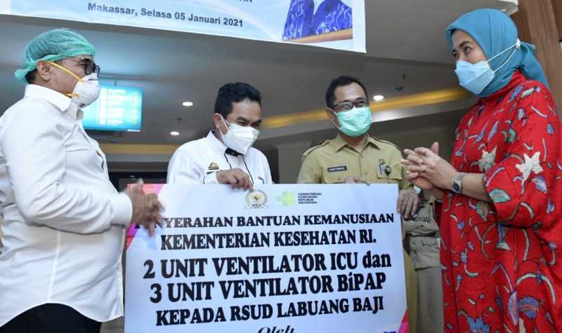 Aliyah Serahkan Bantuan Ventilator ke Pasien Covid-19 di RSUD Labuang Baji
