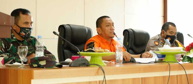 Kasus Covid Meningkat, Wabup Irwan Perintahkan Camat Sidak Masker Berkala
