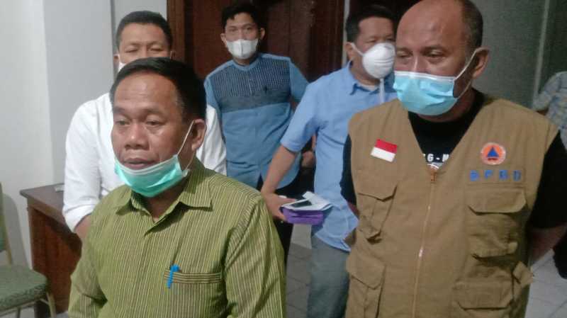 Pimpin Rapat Evaluasi Penanganan COVID-19, Lukman: Pemkab Majene Fokus pada Tiga Aspek