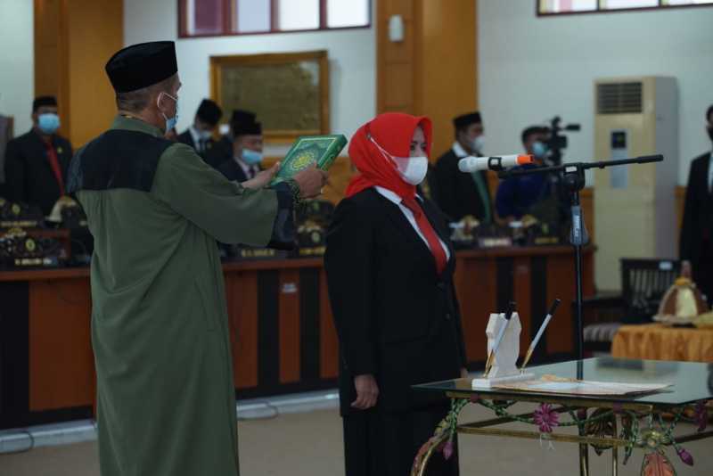 PAW DPRD Pangkep, Nurbaini Dilantik Gantikan AIZ