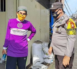 25.2 foto hoaks Bhabinkamtibmas Pattingalloang Baru Imbau Warga Tangkal Berita Hoax