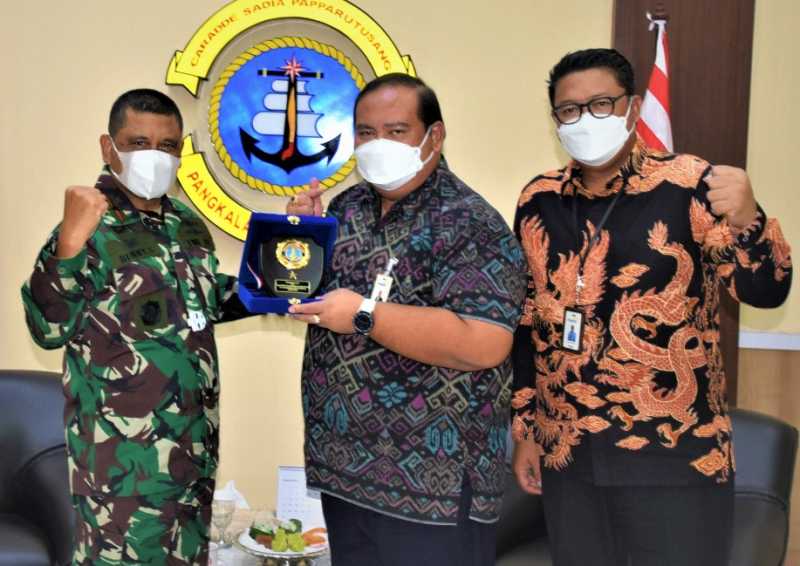 Pamitan, Kakanwil Bank Mandiri Region X Kunjungi Danlantamal VI