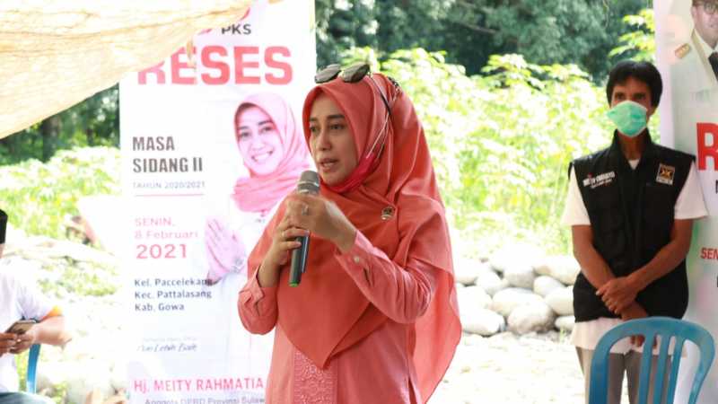 Hj. Meity Rahmatia Serap Aspirasi Masyarakat Paccelekang