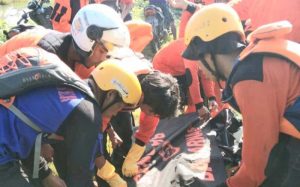 Korban Tenggelam Ditemukan Tewas, Bupati Melayat ke Rumah Duka
