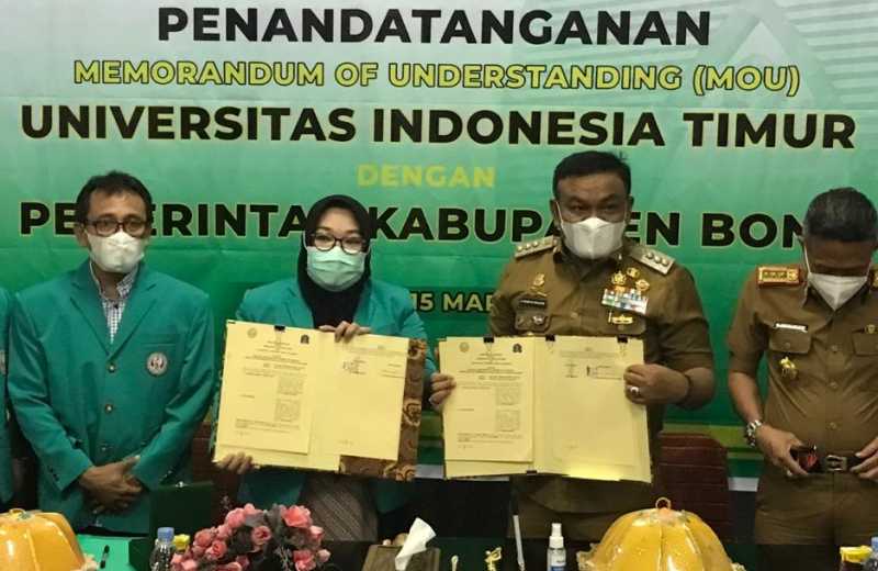 UIT dan Pemkab Bone Penandatanganan Kerjasama MoU