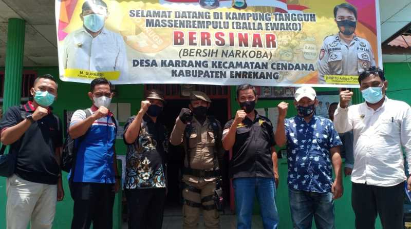 Kasat Narkoba Sosialisasi Bahaya Narkoba di Balla Ewako Bersinar