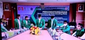 25.3 foto umi TT Mou UMI Gelar MoU dengan BPP KKSS,UIN Alauddin, Institut Sinjai dan Politeknik Sandi Karsa
