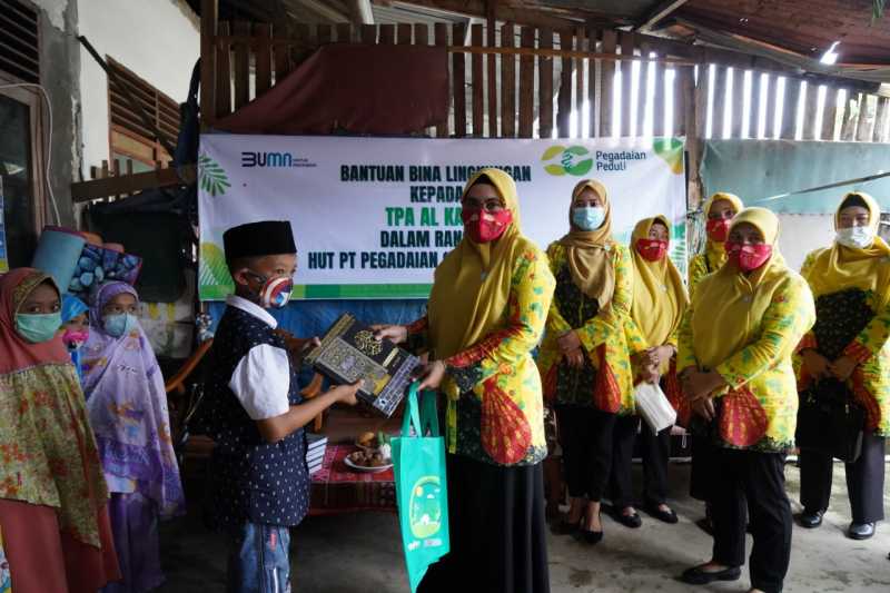 HUT ke-120, Pegadaian Salurkan Bantuan ke Panti Asuhan dan Gelar Donor Darah