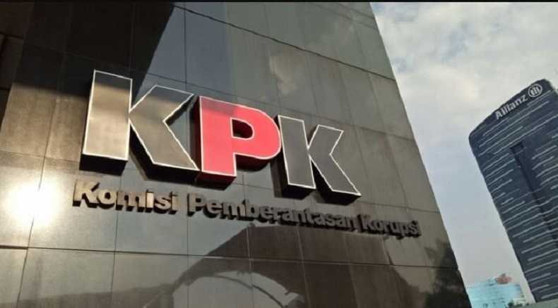 Kasus Dugaan Suap Perizinan, KPK Lakukan Penyidikan Tersangka NA, ER dan AS 