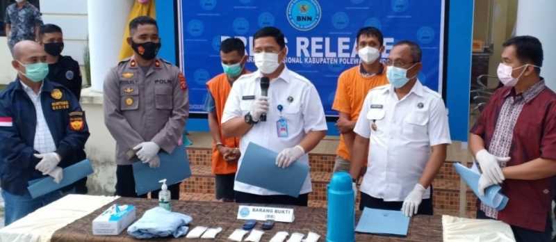 Dua Terduga Pengedar Shabu di Sulbar Ditangkap BNNP dan BNNK