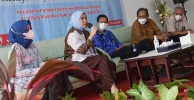 Pandemi Belum Berakhir, Aliyah dan Poltekkes Kemenkes Maksimalkan Edukasi PHBS di Gowa