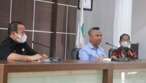 Bupati Lutim Minta Guru Tingkatkan Kemampuan Bahasa Asing Siswa