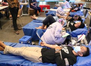 5.4 foto donor Aksi Donor Darah di Kalla Fair, Kumpulkan 213 Kantong Darah