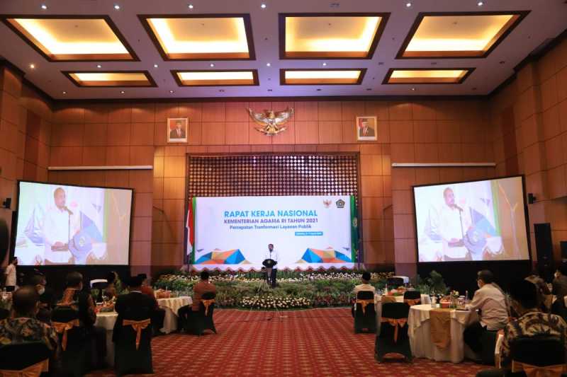 Buka Rakernas, Menag: Agama Harus Menjadi Inspirasi dan Layani Seluruh Agama