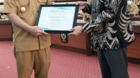 10.5 foto PLN PLN Terima Penghargaan Kemanusiaan dari Plt. Gubernur Sulsel