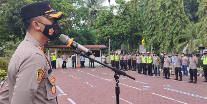 Kapolres Enrekang Pimpin Apel Persiapan Malam Takbiran