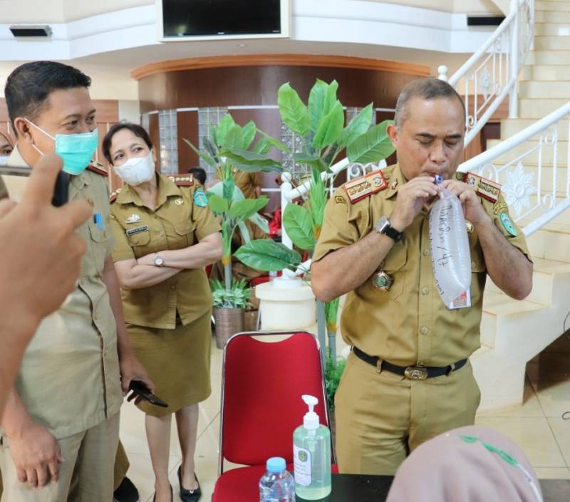 Kadis Kominfo Lutim Ikuti Tes Deteksi Covid-19 Pakai GeNose