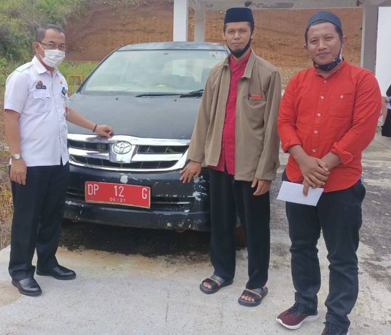 Dua Pesantren di Luwu Timur Terima Hibah Mobil Operasional