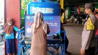 21.5 foto awasi Awasi Protkes, Bhabinkamtibmas Blusukan di Pasar Butung