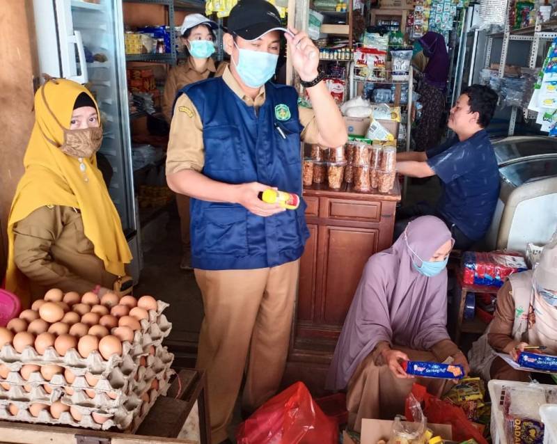 Tim Pengawas Temukan Obat, Makanan dan Kosmetik Kedaluarsa di Sorowako