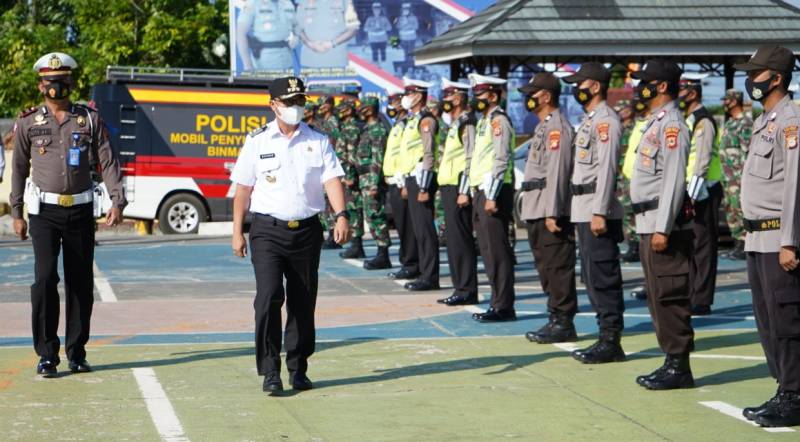 Bupati Lutim Pimpin Apel Gelar Pasukan Operasi Ketupat-2021