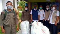 Tim Pengawas Temukan 3 Karung Makanan dan Minuman Kedaluarsa di Kalaena