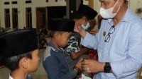 9.5 foto wisuda Bupati Lutim Hadiri Wisuda 101 Hafidz Qur'an Ponpes Al Mujahidin NW Mantadulu