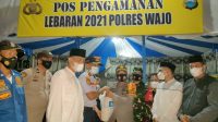 IMG-20210511-WA0046 Kunjungi Posko Perbatasan, Bupati Bagi-bagi Sembako