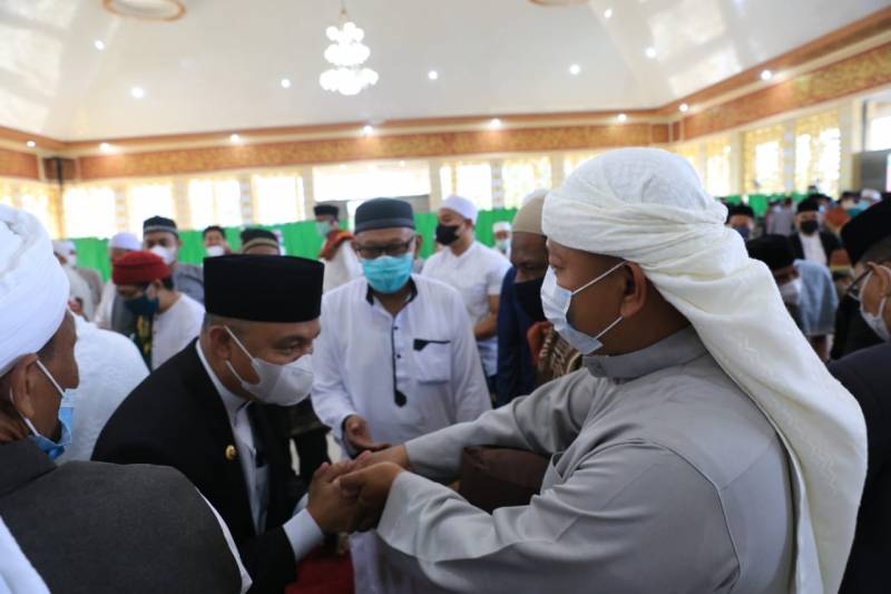 Salat Ied di Masjid Babul Khair, Inilah Pesan Bupati Budiman