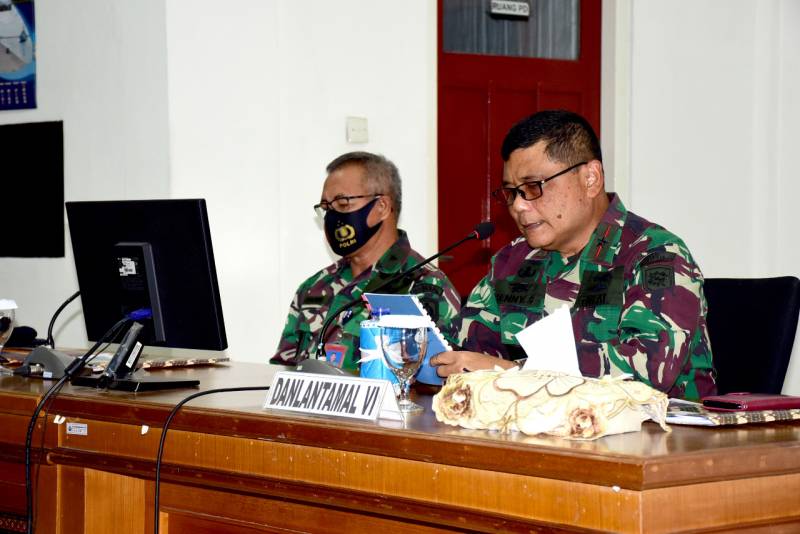 Taklimat Awal Wasrik Itjenal Tahun 2021 Tandai Dimulainya Audit Kinerja di Lantamal VI Makassar