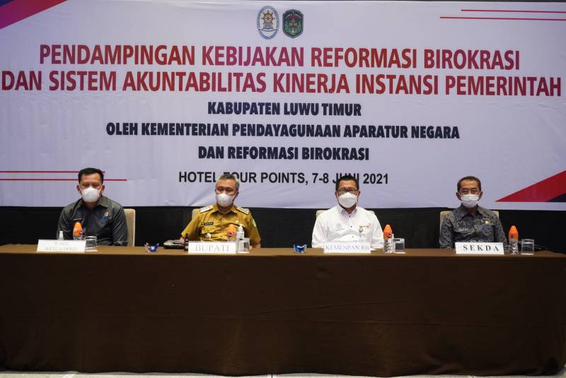 Kemenpan-RB Dampingi Evaluasi Sakip dan RB Pemkab Lutim