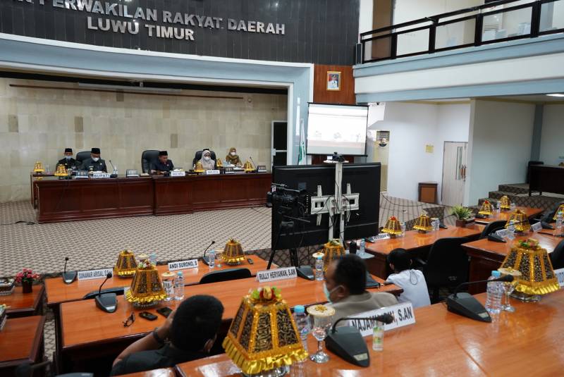 Paripurna DPRD, Bupati Serahkan Ranperda Pertanggungjawaban Pelaksanaan APBD TA 2020