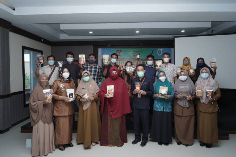 Tingkatkan IRTP Tersertifikasi, Dinkes Luwu Gelar Bimbingan Teknis