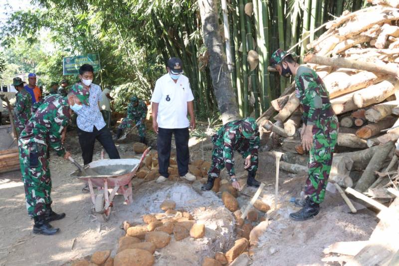 Wujud Nyata Pengabdian untuk Rakyat, Kodim 1426/Takalar Gelar Karya Bakti TNI