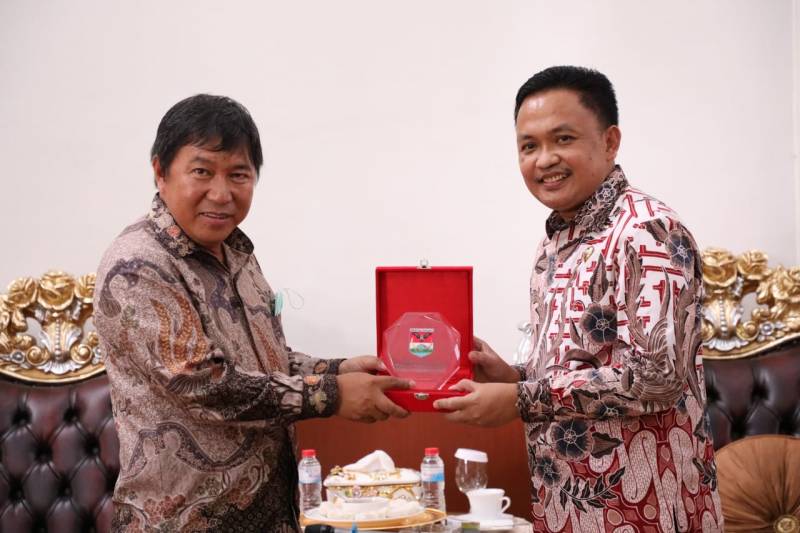 Pertanian dan Pelayanan Kesehatan Bantaeng Jadi Daya Tarik Pemkab Minahasa Tenggara