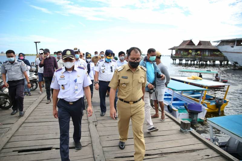 Danny Dorong Percepatan Pembangunan Pelabuhan Penyebarangan Lintas Provinsi Dermaga Pannyua