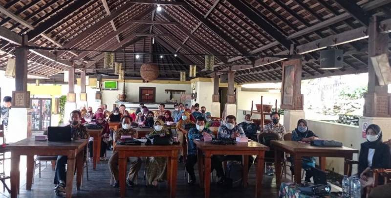 160 Koperasi se-Enrekang Dilatih Manajemen Usaha dan Keuangan