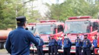 Wali Kota Makassar Lepas Personel Disinfektan Sekolah