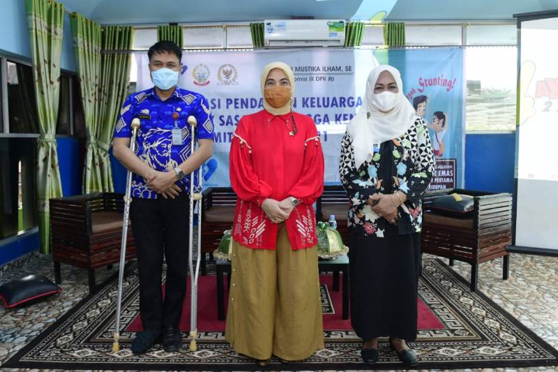 Aliyah Mustika Ilham: Respon Positif Masyarakat Kunci SuksesPendataan Keluarga