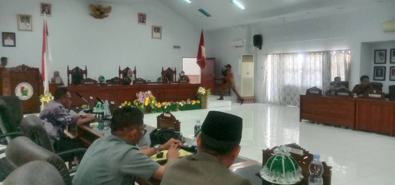 DPRD Majene Rapat Paripurna Pembentukan Pansus Ranperda