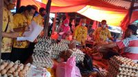 IMG-20210717-WA0021 TPID Pantau Harga Bahan Pokok Sejumlah Pasar di Soppeng