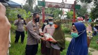 IMG-20210730-WA0071 Kapolres Takalar Serahkan Bantuan Sembako kepada Warga Terdampak PPKM