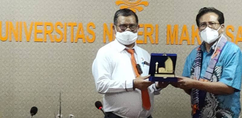 Rektor UNM Terima Kujungan Jubir Presiden M. Fadjroel Rachman
