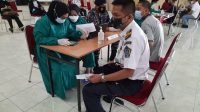 IMG-20210809-WA0019 Serbuan Vaksin Masyarakat Maritim, TNI AL Laksanakan Vaksinasi Taruna dan Pegawai PIP Makassar